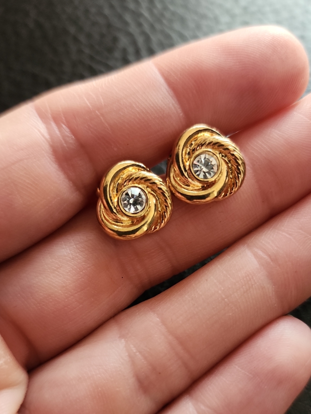 VTG Avon Gold-Tone Swirl Crystal Stud Earrings - Women Jewelry